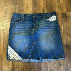 Denim skirt